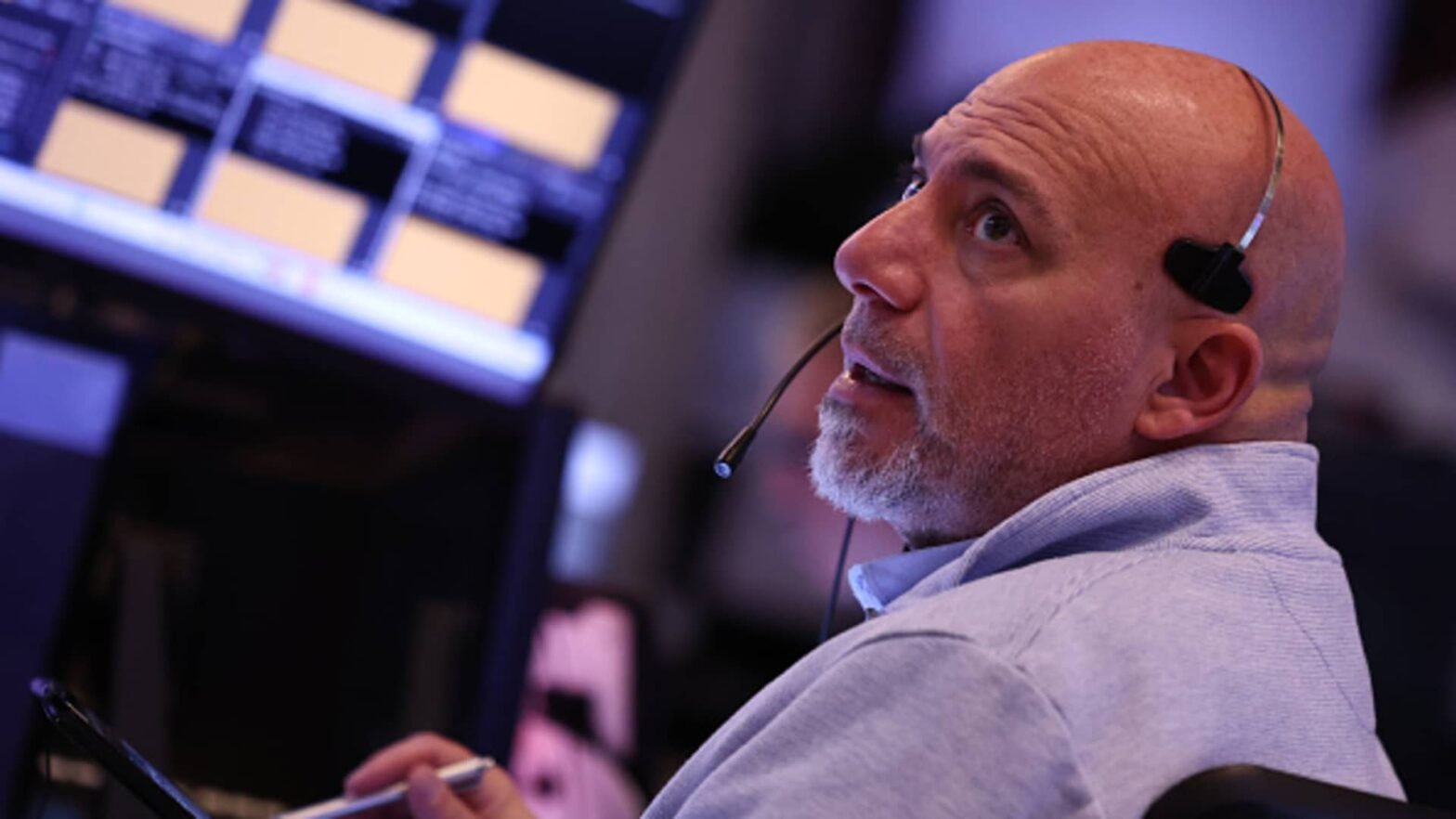 stock-futures-are-little-changed-with-s&p-500-on-three-day-winning-streak,-near-record-high