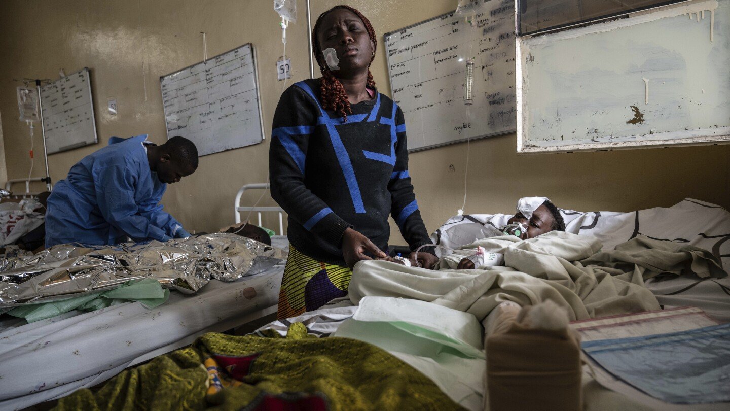 panic-spreads-in-eastern-congo’s-largest-city-as-rebels-battling-the-army-close-in-around-goma