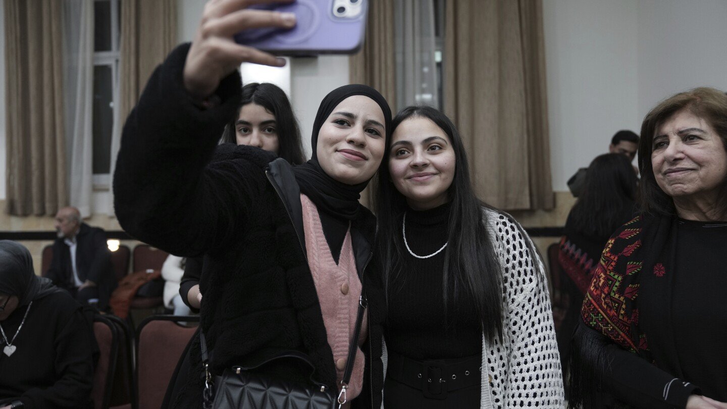 freedom-is-bittersweet-for-palestinians-released-from-israeli-jails