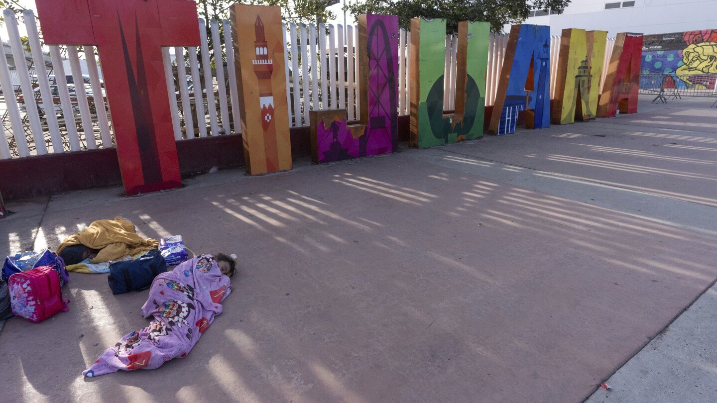 asylum-seekers-pushed-to-new-extremes-in-mexico-after-trump’s-border-crackdown-begins