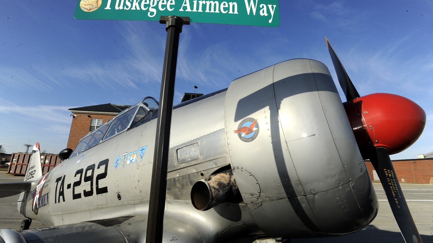 more-dei-fallout:-air-force-scraps-course-that-used-videos-of-tuskegee-airmen-and-female-wwii-pilots
