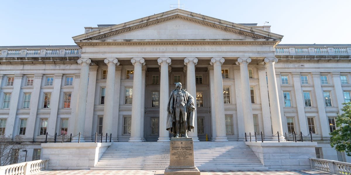 the-us-debt-limit-may-be-an-unsung-bull-catalyst-for-stocks-in-the-early-months-of-2025