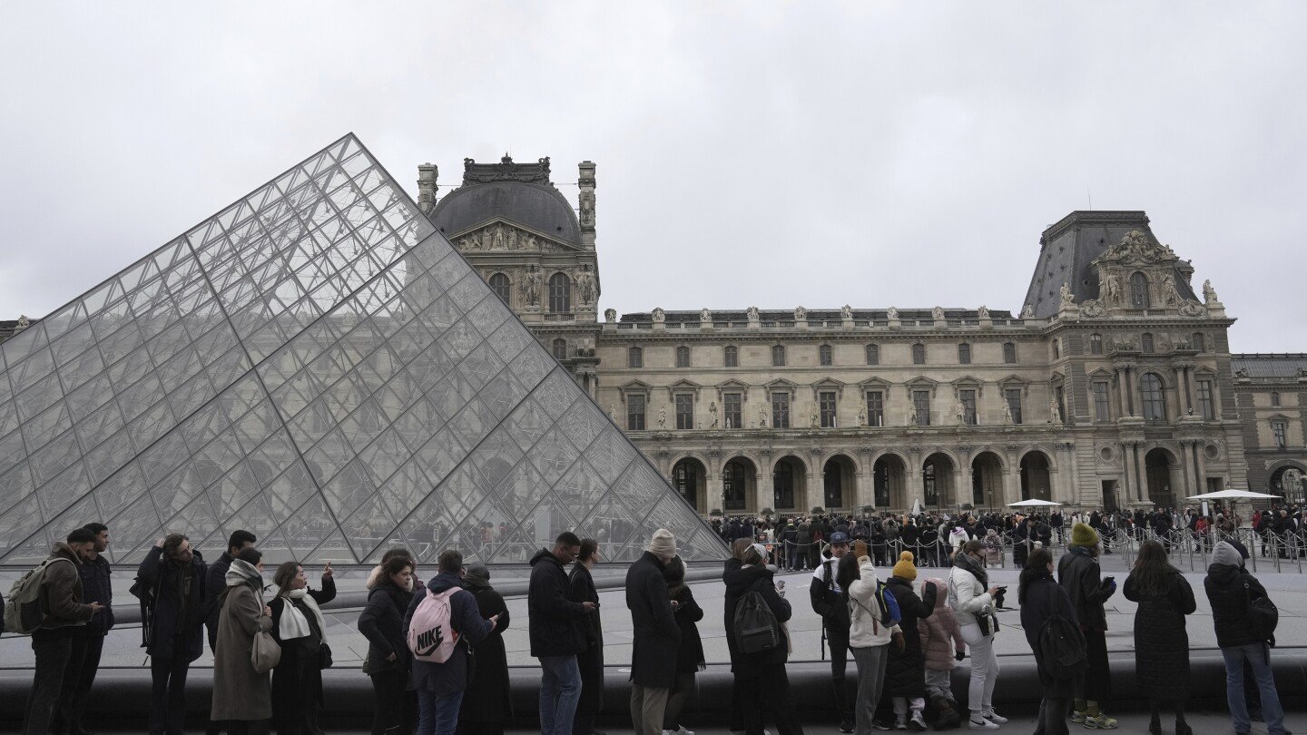 the-louvre-needs-full-upgrade-president-macron-is-to-address-the-paris-museum’s-costly-renovation.