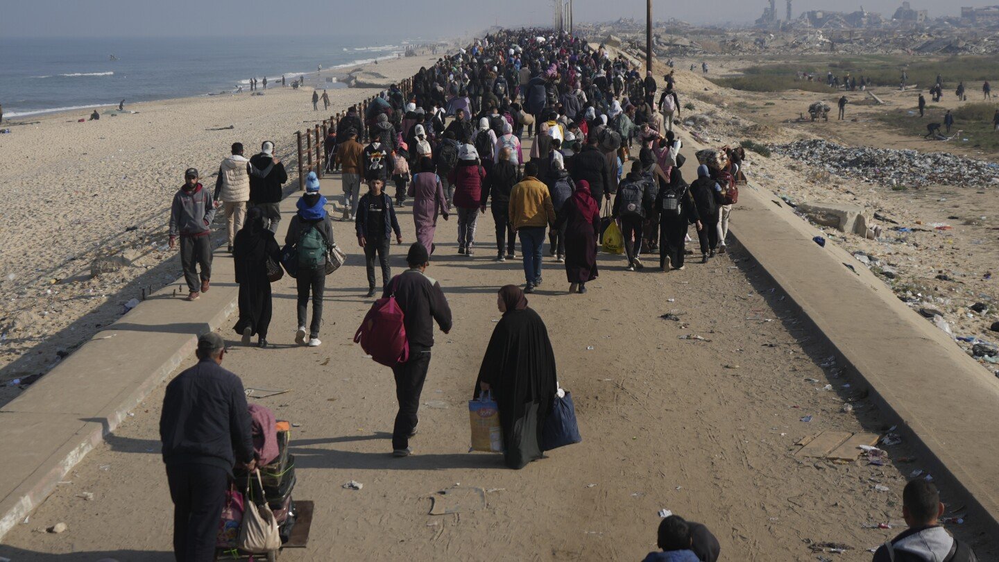 middle-east-latest:-palestinians-return-to-their-homes-in-northern-gaza-for-a-second-day