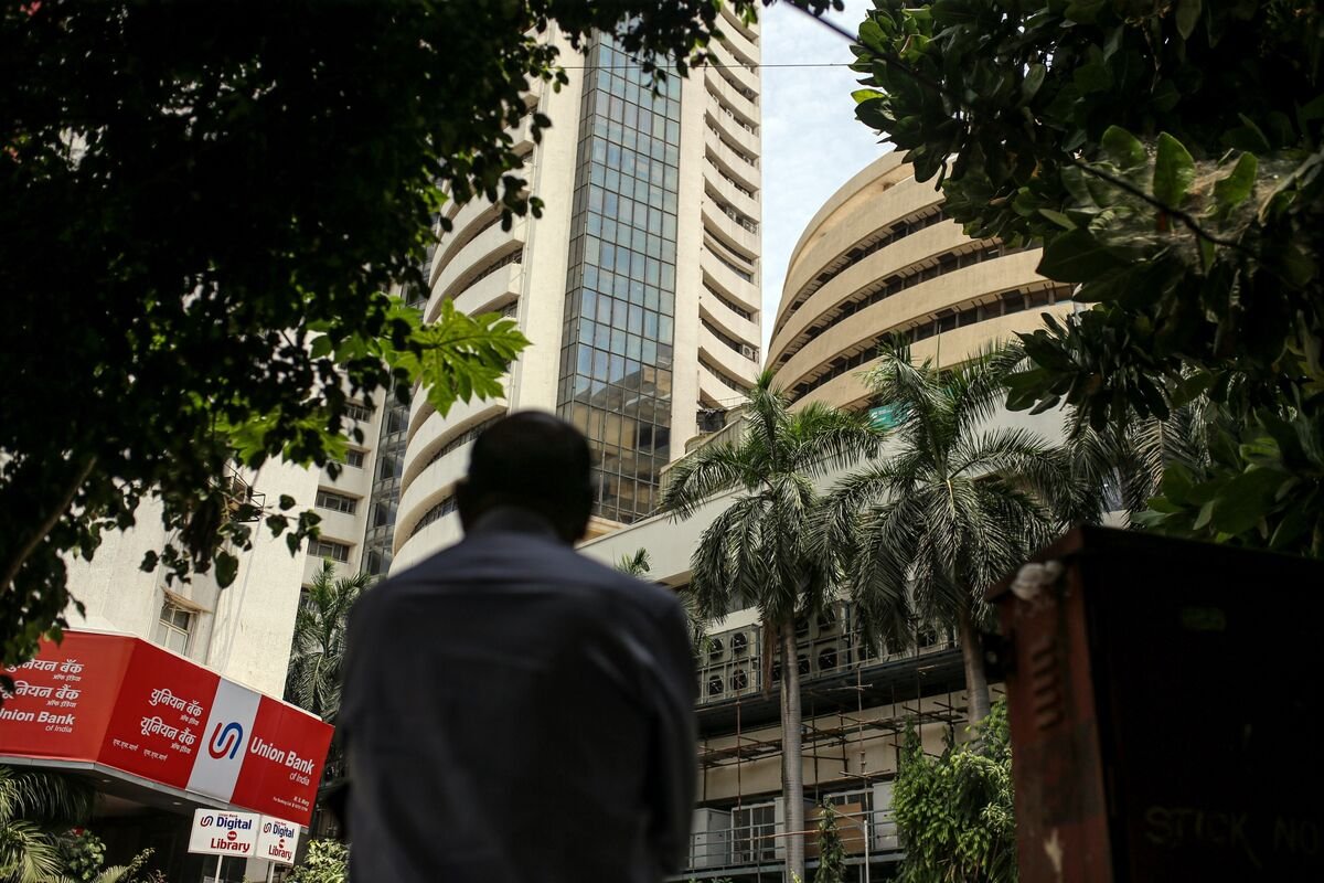 india’s-ipo-boom-is-defying-the-stock-market’s-historical-slump