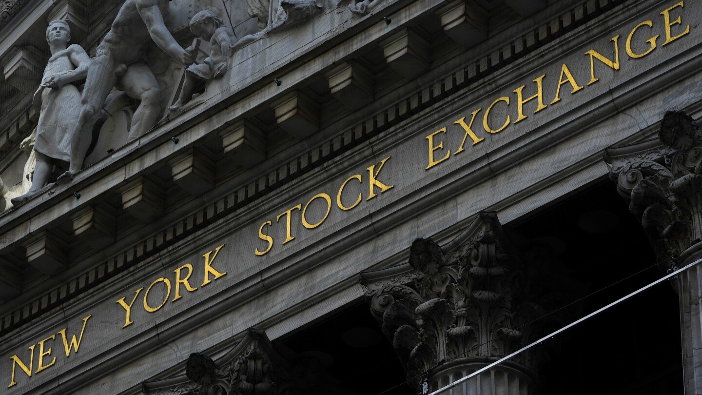 stock-market-today:-asian-stocks-advance-ahead-of-the-fed’s-rate-decision-as-panic-over-ai-fades