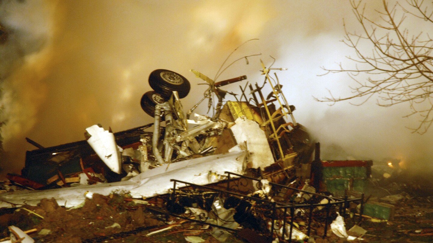 here-are-some-of-the-deadliest-plane-crashes-in-us-history