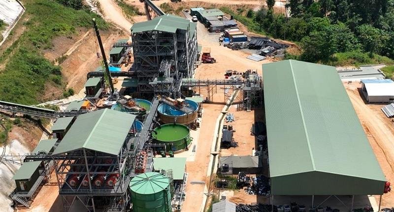 one-to-watch-profitable-mining-stock-breaks-production-records,-wows-investors