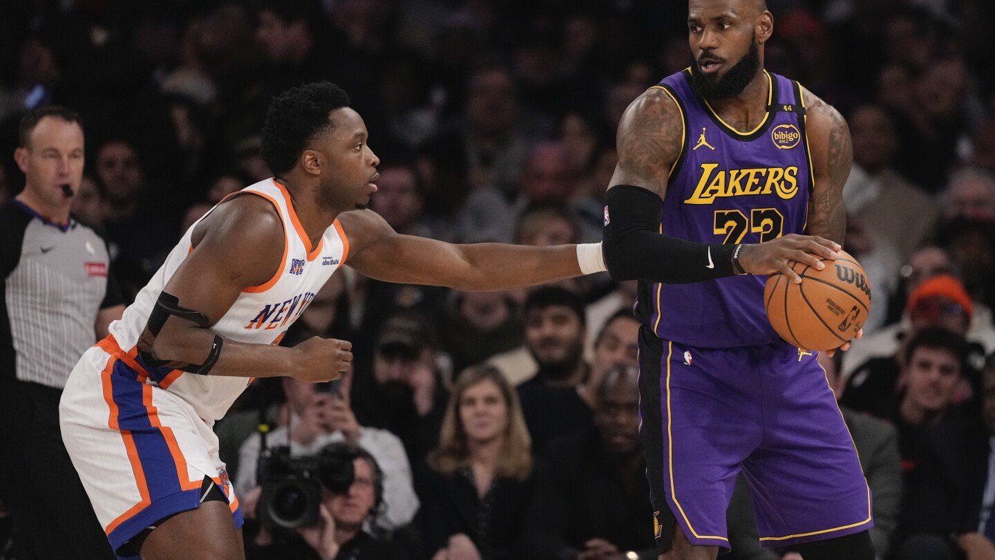 lebron-james-has-a-triple-double-and-another-win-at-madison-square-garden-as-lakers-beat-knicks