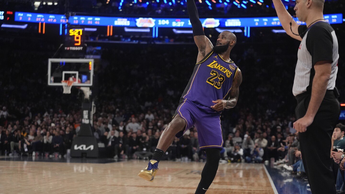 lebron-james-becomes-seventh-nba-player-to-reach-2,500-3-pointers