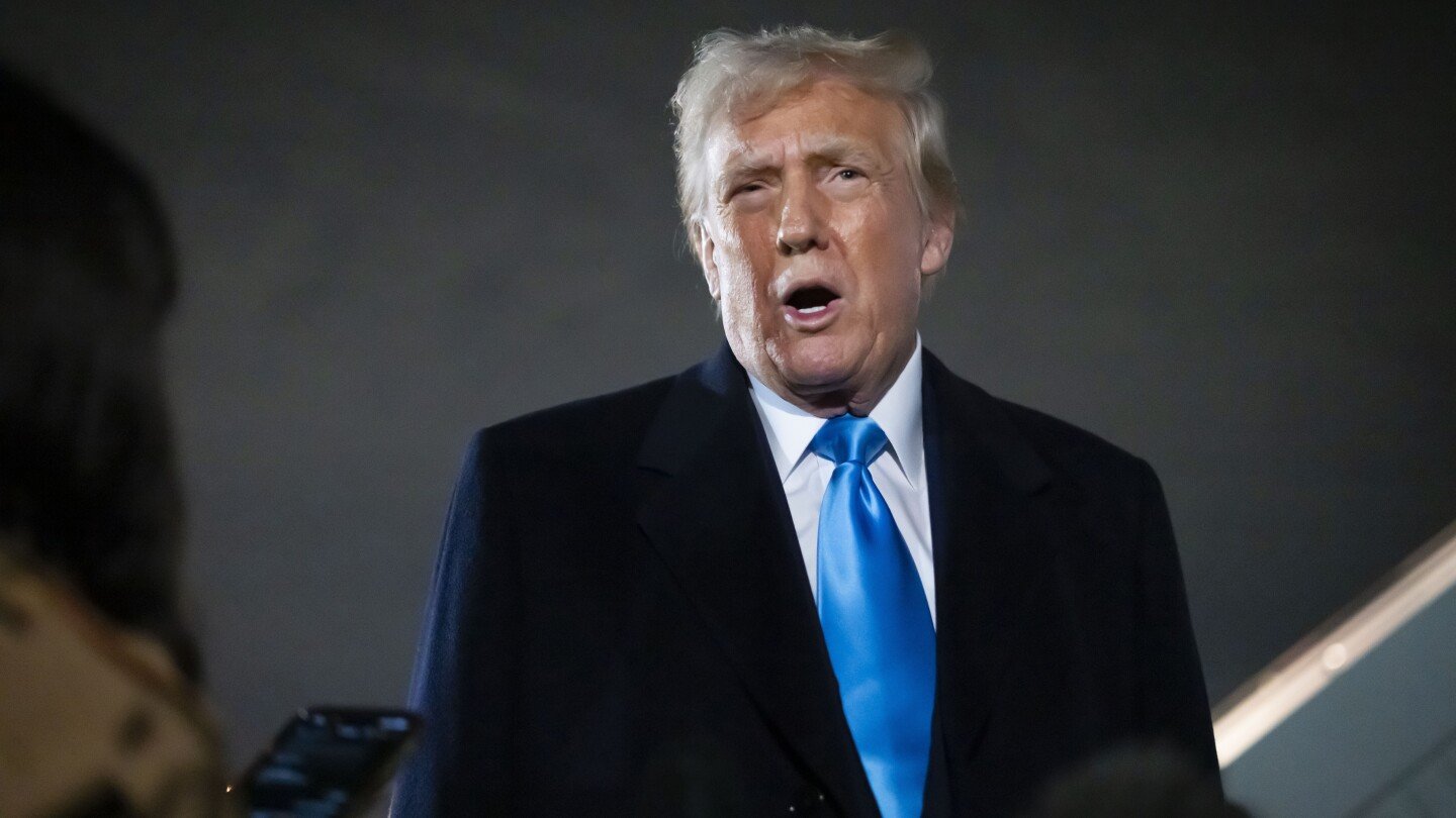 trump-and-trudeau-speak-and-plan-to-do-so-again-before-tariffs-start-on-tuesday