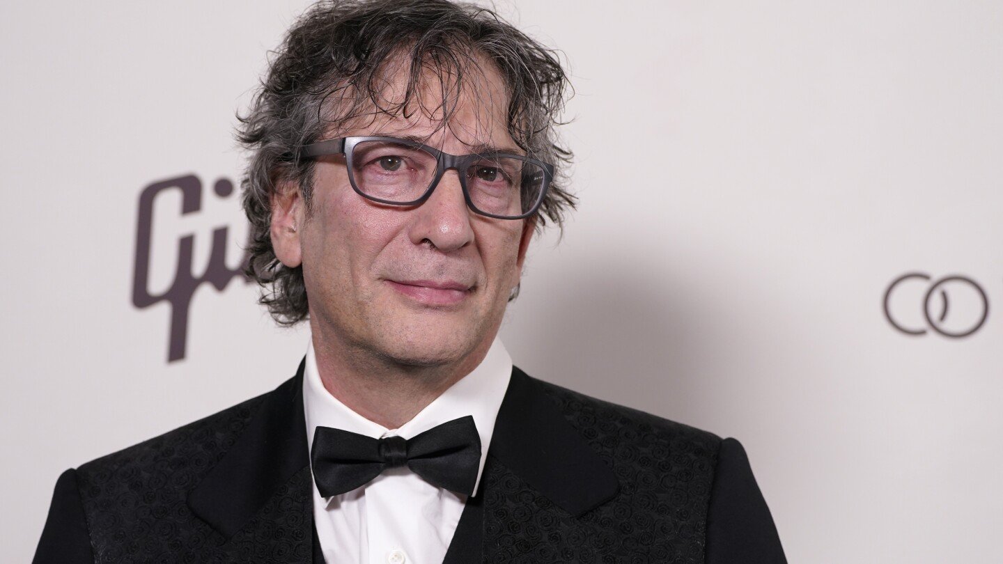 woman’s-lawsuits-say-sci-fi-author-neil-gaiman-repeatedly-sexually-assaulted-her