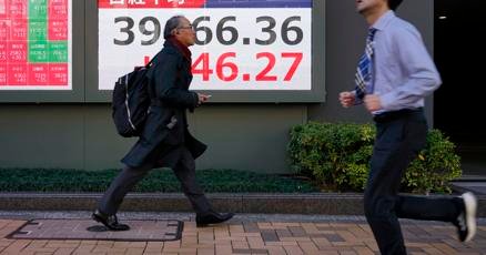 stock-market-today:-calm-returns-to-wall-street,-and-tech-stocks-lead-us-indexes-higher