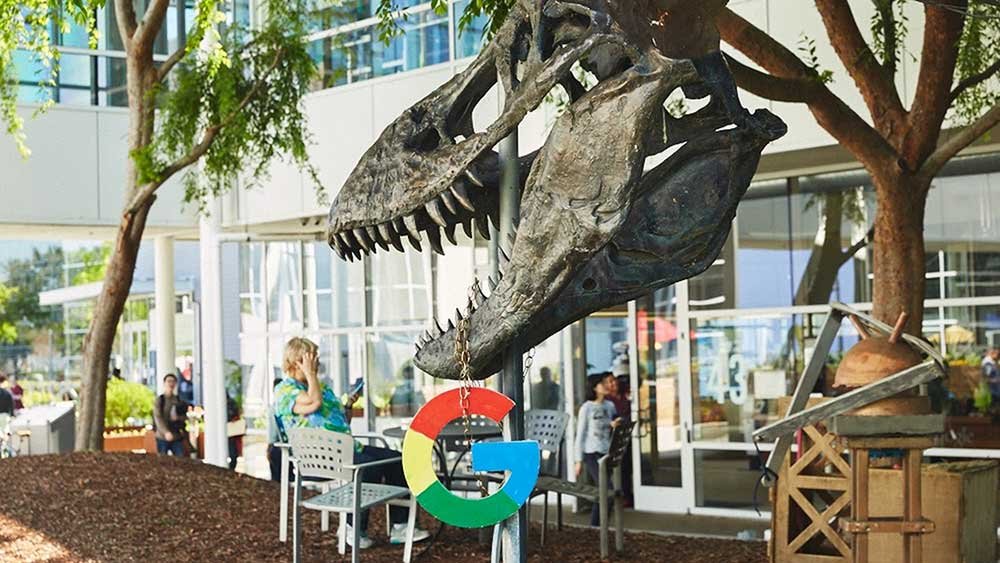 stock-market-today:-google-smacked,-but-offers-potential-buy-point;-these-dow-and-tech-players-shine-(live-coverage)