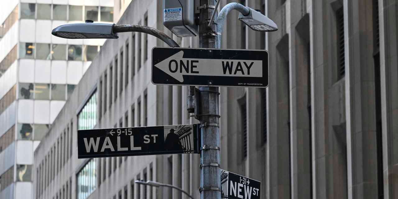 stock-market-today:-nasdaq-to-lead-dow,-s&p-500-lower-as-alphabet-revives-big-tech-spending-concerns;-amd-stock-slumps;-qualcomm-earnings-on-tap.