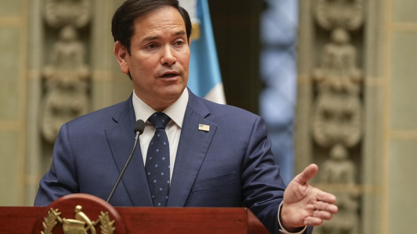 guatemala-acuerda-con-rubio-aceptar-migrantes-de-otros-paises-deportados-de-eeuu