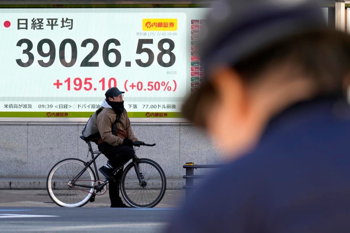 stock-market-today:-asian-shares-rise-following-wall-street-rally-on-healthy-earnings
