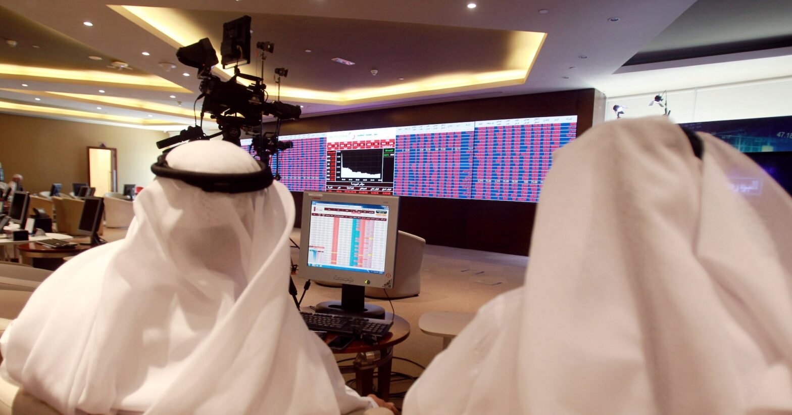 most-gulf-markets-rise-on-buoyant-earnings;-saudi-eases