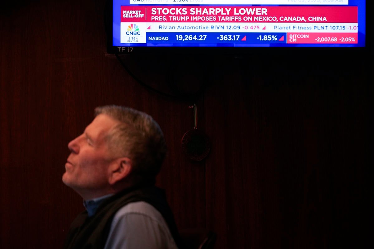 stock-market-today:-dow,-s&p-500,-nasdaq-futures-stall-as-key-inflation-report-looms