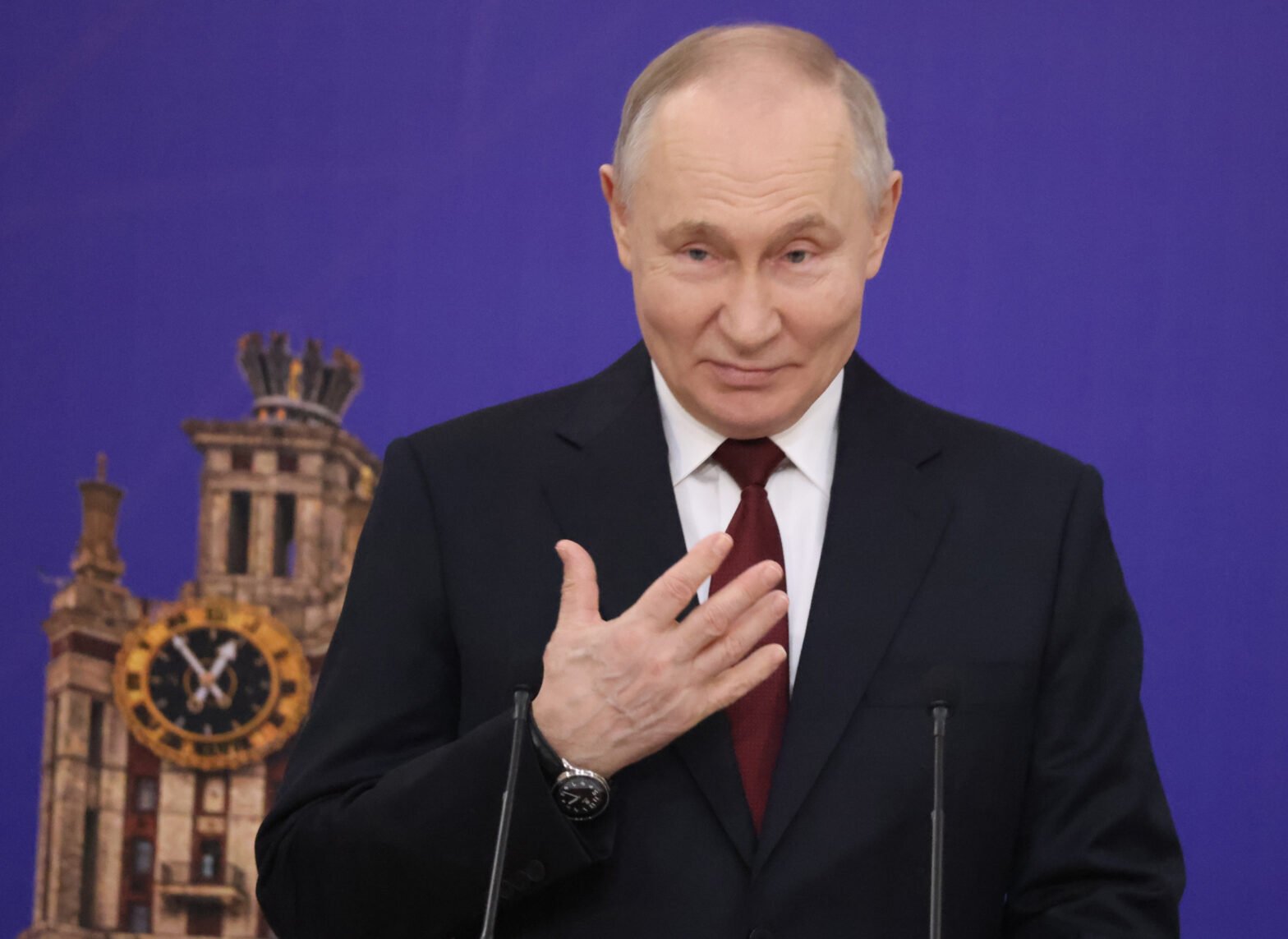 russian-stock-market-surges-after-trump-putin-phone-call