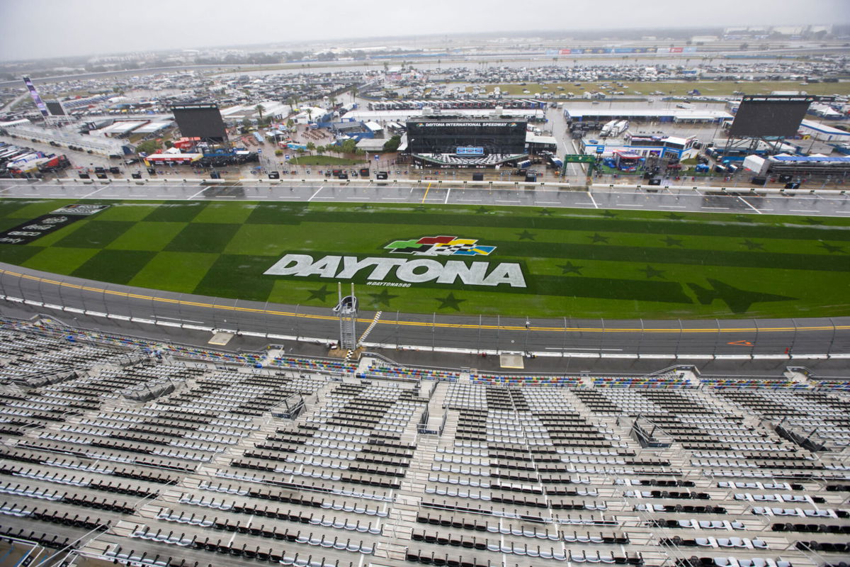 fox-analyst-takes-heat-from-fans-after-yet-another-disappointing-daytona-coverage