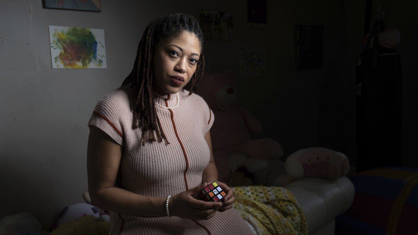 more-adults-are-wondering-if-they-have-autism.-here-are-tips-to-seek-a-diagnosis