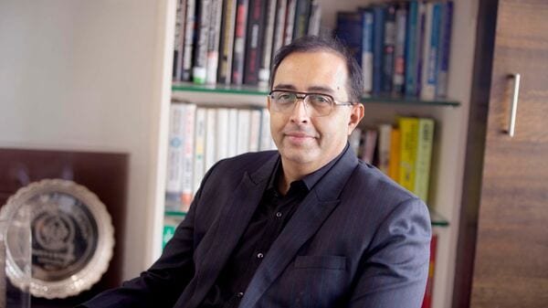 stock-market-news-today-live-updates-on-february-18,-2025-:-stock-to-buy-and-sell-for-18-february:-raja-venkatraman-recommends-these-three-stocks