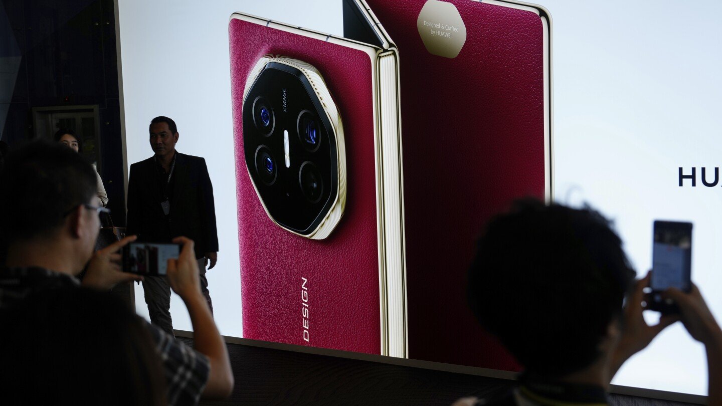 huawei’s-tri-foldable-phone-hits-global-markets-in-a-show-of-defiance-amid-us-curbs