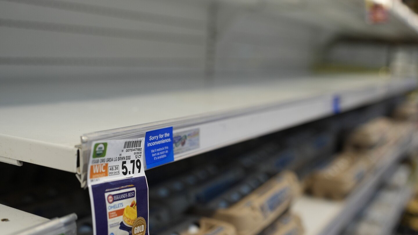 from-farms-to-bakeries,-egg-shortages-and-price-hikes-are-challenging-small-businesses