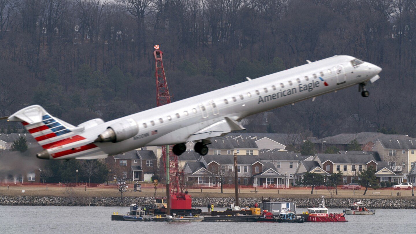 americans’-confidence-in-air-travel-safety-dips-slightly-after-washington-plane-crash:-ap-norc-poll