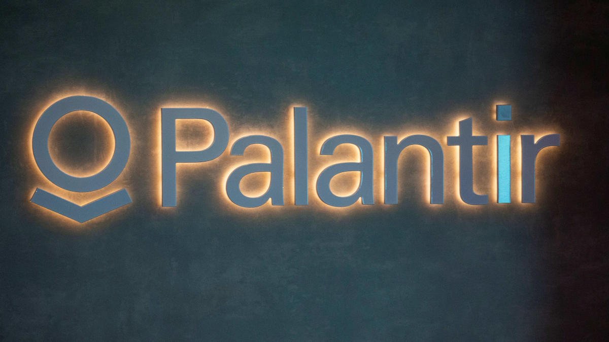 palantir-stock-sinks-on-report-of-defense-spending-cuts
