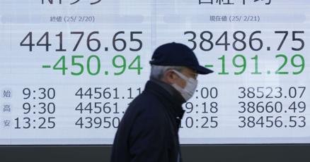 stock-market-today:-discouraging-economic-reports-knock-wall-street-further-from-its-record
