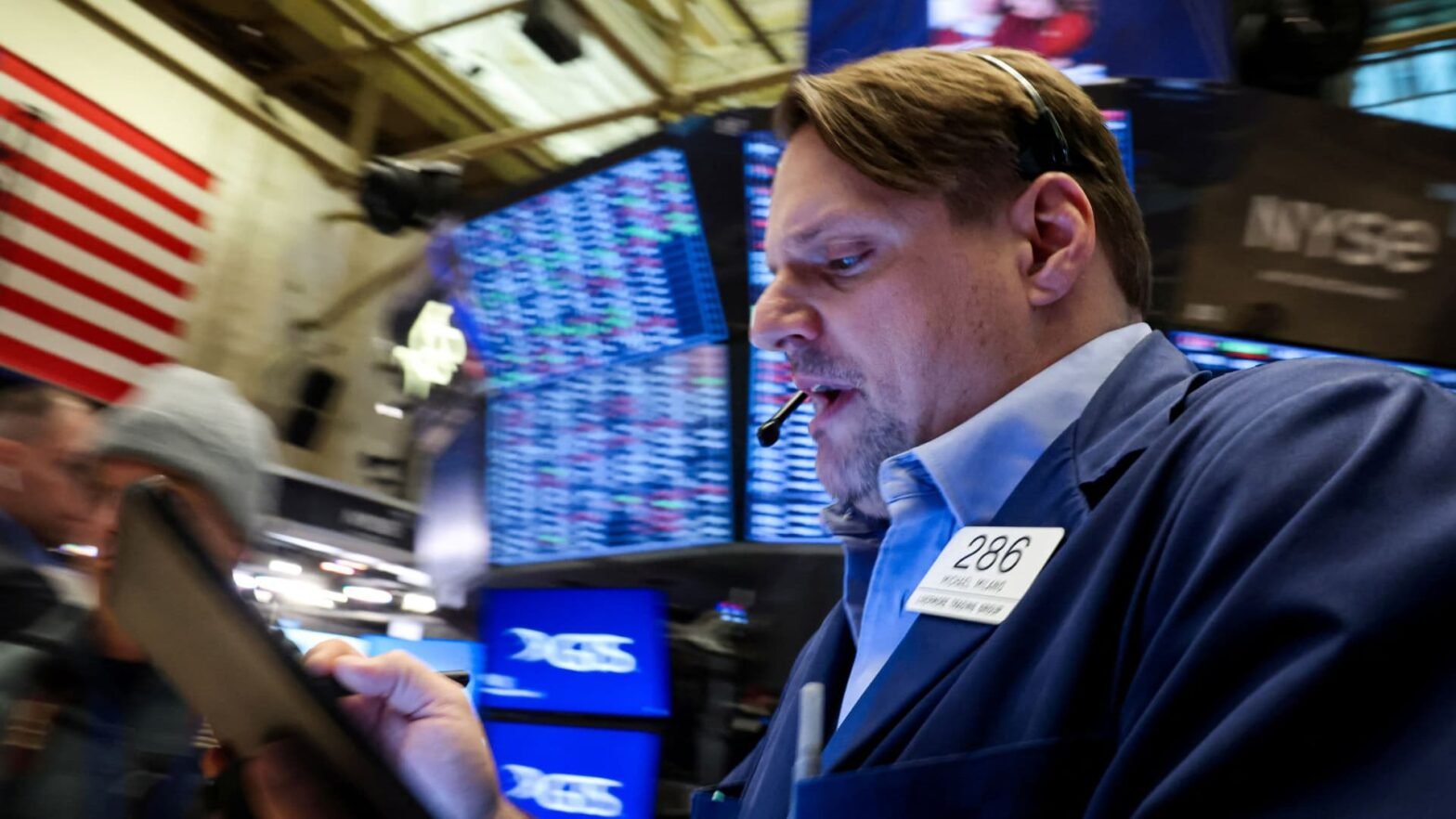 resilient-stock-market-finally-succumbs-to-pressure-from-economic-worries-and-trump-policy-flux