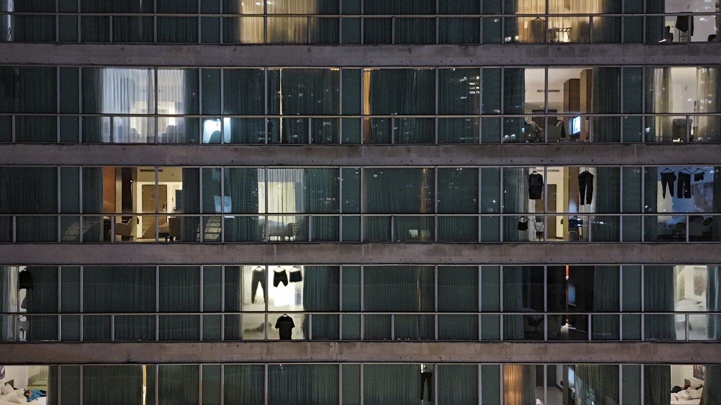 deportada-desde-eeuu-detalla-limbo-legal-en-campamento-de-panama-cerca-del-tapon-del-darien