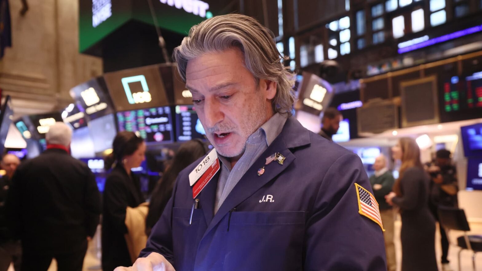 the-negatives-for-the-stock-market-are-quickly-building-up