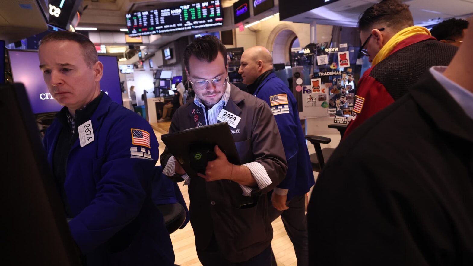 s&p-500-futures-are-little-changed-after-index-posts-third-consecutive-losing-session:-live-updates