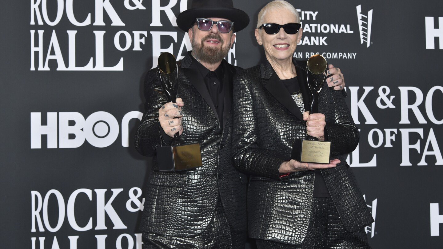 british-musicians-release-a-silent-album-to-protest-plans-to-let-ai-use-their-work