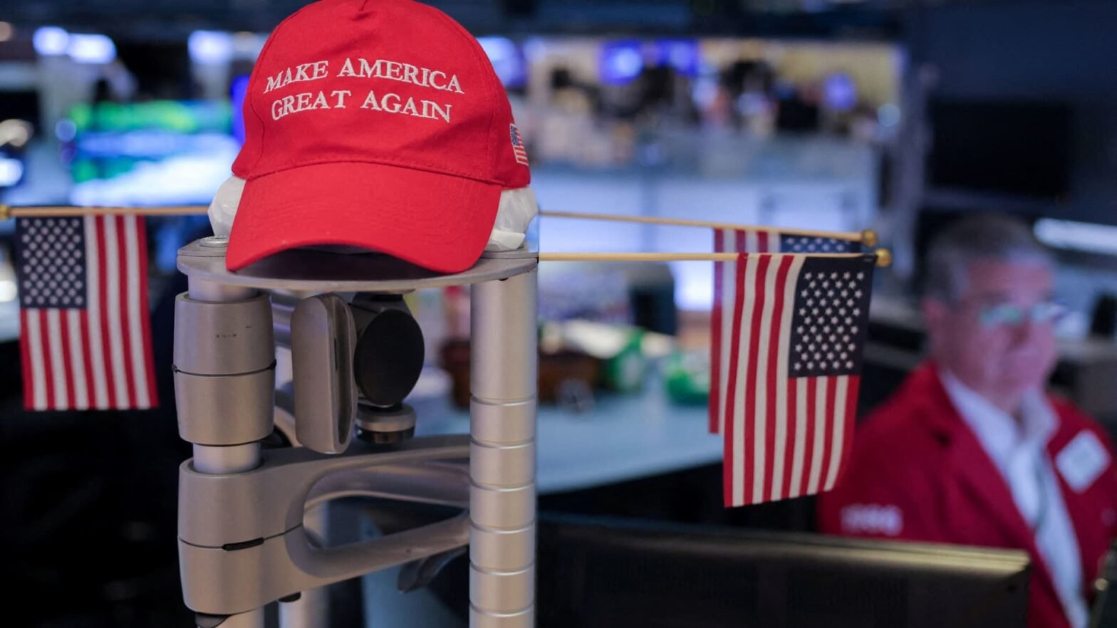 some-‘trump-trades’-are-starting-to-roll-over-as-the-stock-market-sputters