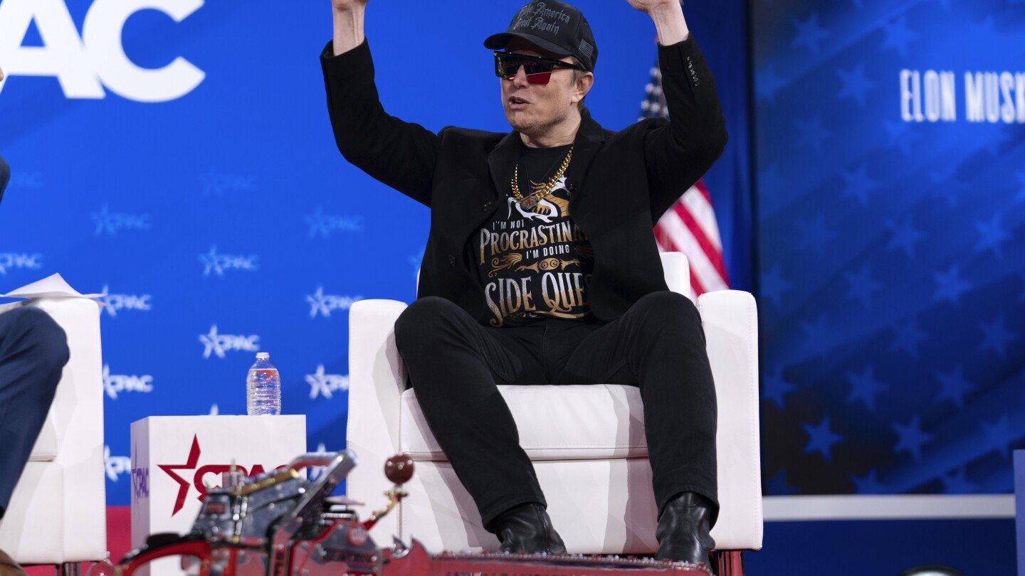 federal-employees-may-get-more-demands-to-justify-their-work-at-elon-musk’s-direction