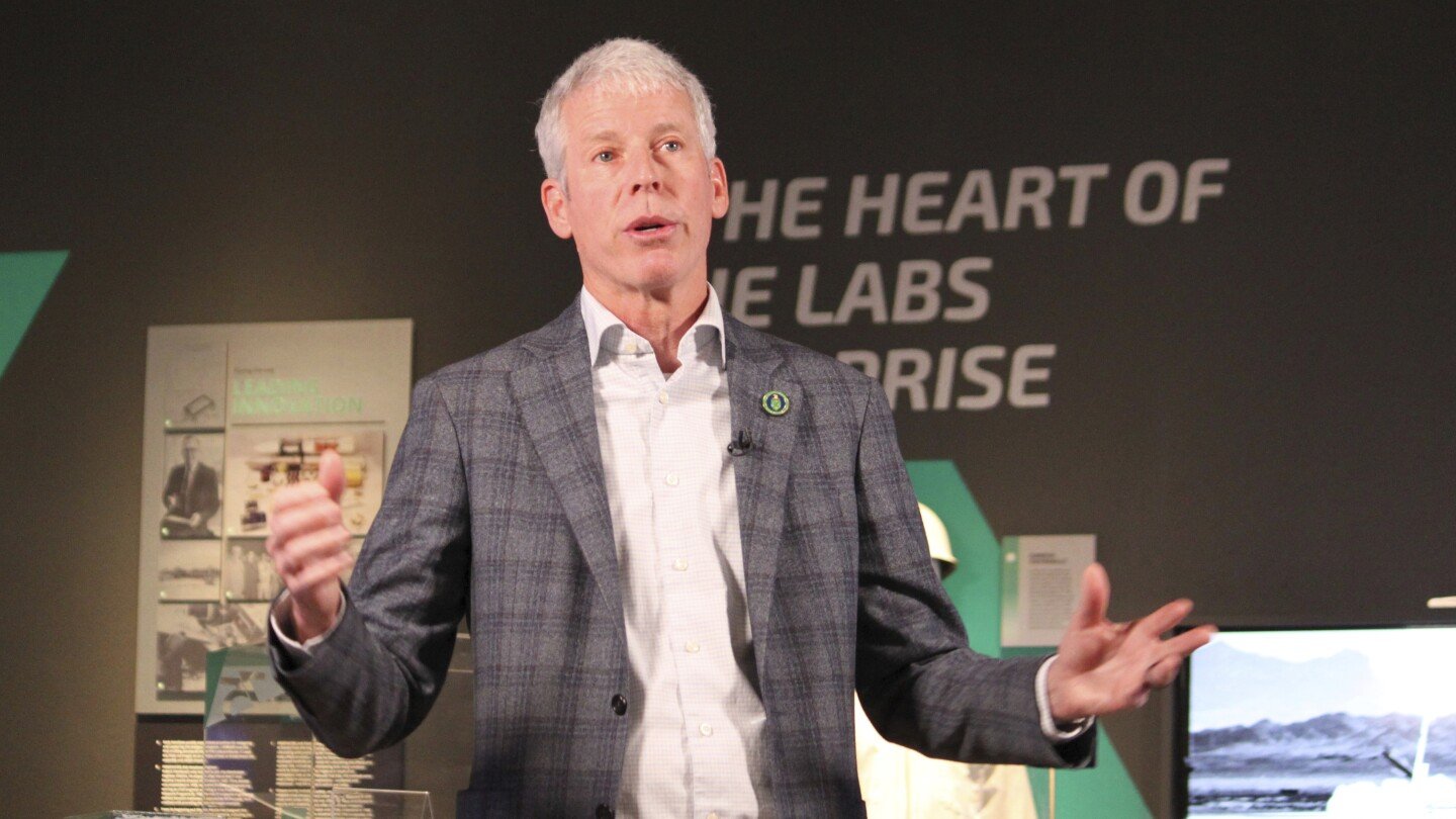 us-energy-secretary-touts-nuclear-power-as-tech-sector’s-thirst-for-electricity-grows