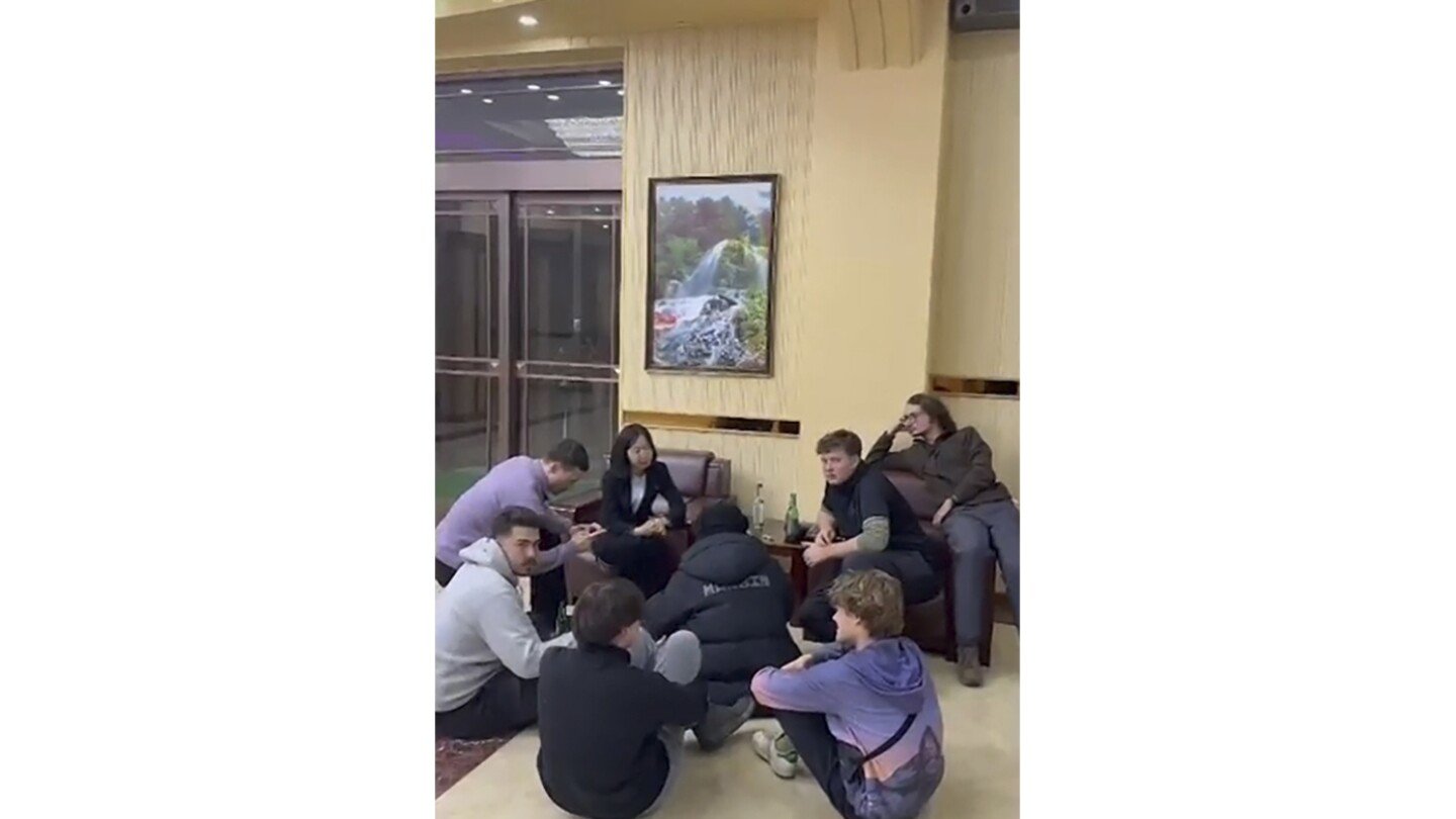 norcorea-recibe-turistas-internacionales-por-primera-vez-en-anos