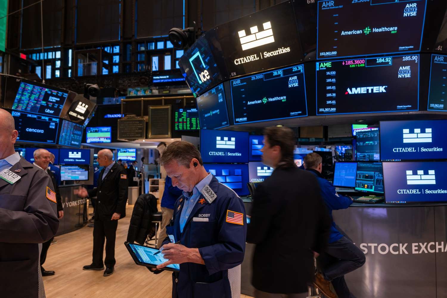 dow-jones-today:-stock-futures-higher-ahead-of-nvidia-earnings-report-as-market-looks-to-snap-four-day-slump
