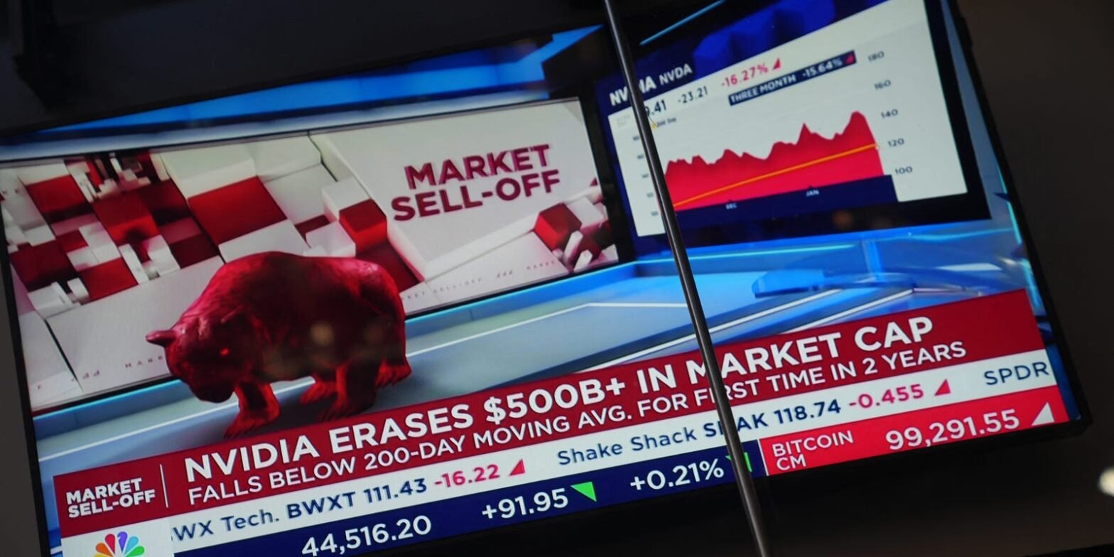 stock-market-opens-firmer-but-nvidia-slips-after-results-show-cracks-tariffs-also-weigh.