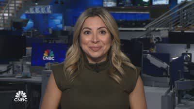 Stock futures climb after S&P 500 posts back-to-back winning sessions