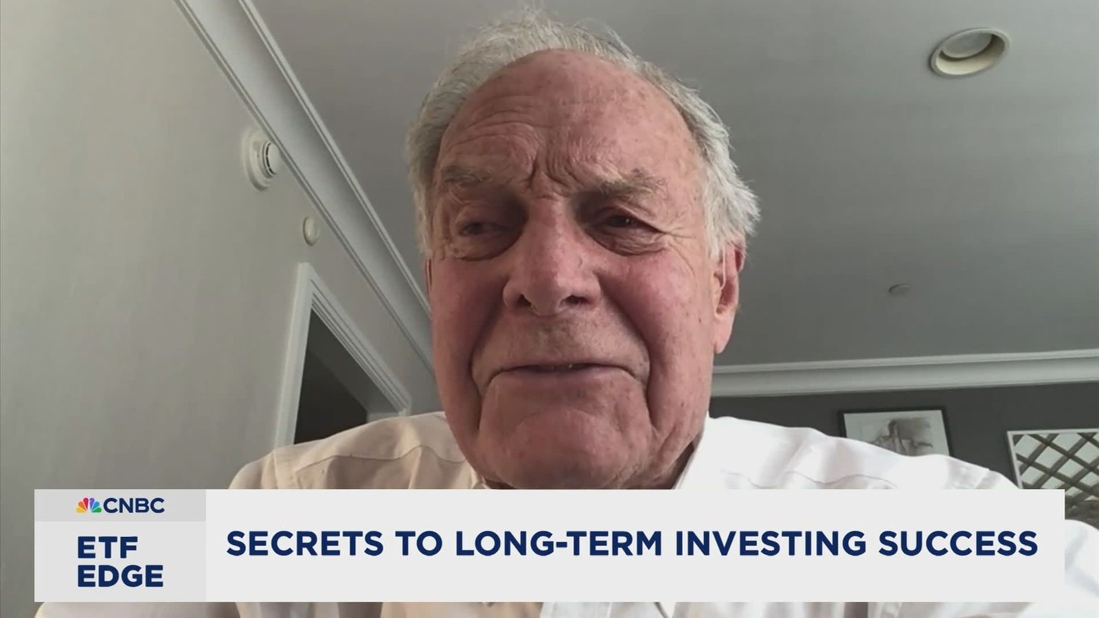 Active stock pickers have a 'poker with all the cards face up' problem, says Charley Ellis