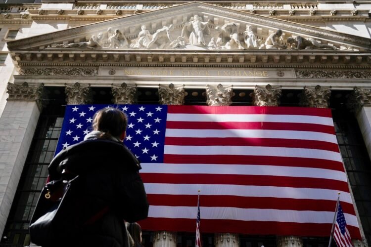 stock-market-today:-wall-street-eases-toward-the-end-of-its-dreary-month
