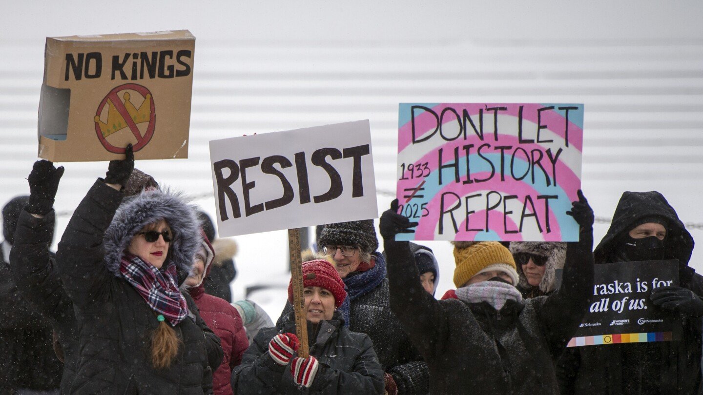 trump’s-moves-test-the-limits-of-presidential-power-and-the-resilience-of-us-democracy