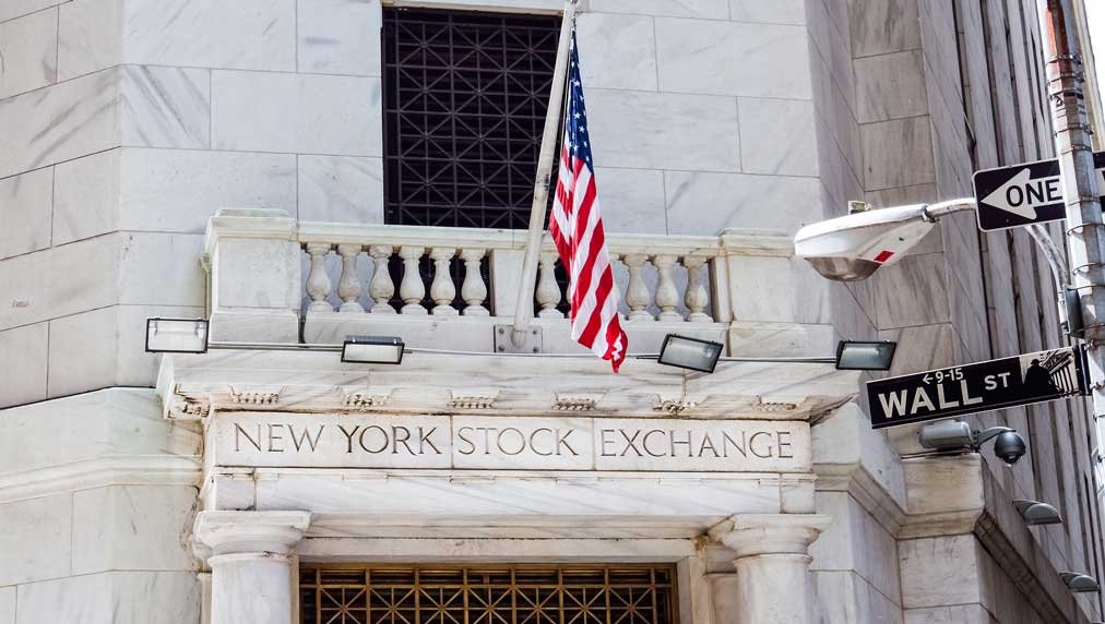 investing-action-plan:-tariffs,-payrolls,-cybersecurity-and-a-super-bowl-betting-update