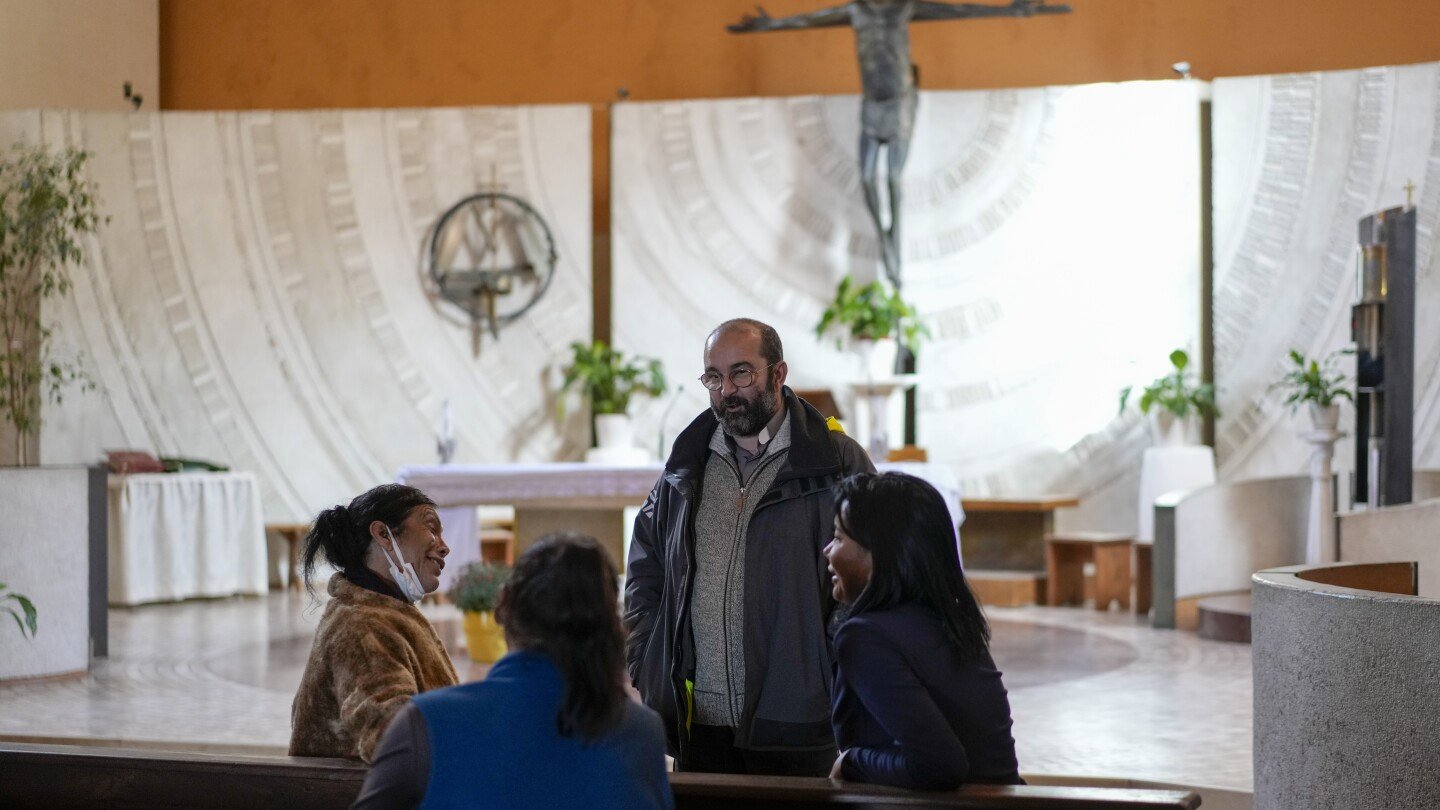 transgender-women-near-rome-pray-for-pope-francis,-celebrate-his-outreach