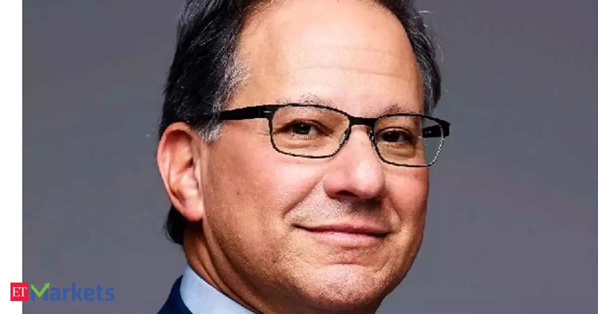 strong-dollar-and-fii-exit-posing-challenges-for-india’s-stock-market:-seth-r-freeman